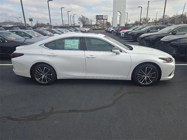 new 2025 Lexus ES 350 car, priced at $46,939