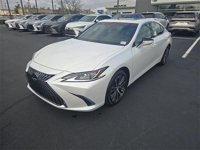 new 2025 Lexus ES 350 car, priced at $46,939