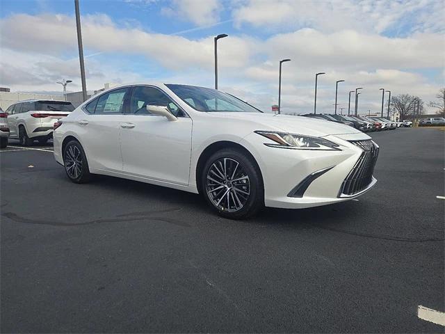 new 2025 Lexus ES 350 car, priced at $46,939