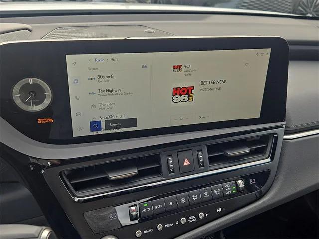 new 2025 Lexus ES 350 car, priced at $46,939