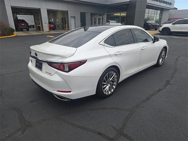 used 2021 Lexus ES 350 car, priced at $32,992