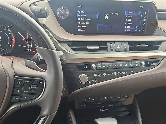used 2021 Lexus ES 350 car, priced at $32,992