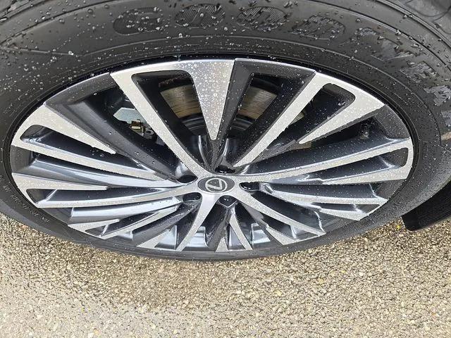 new 2026 Lexus RX 350 car, priced at $61,023