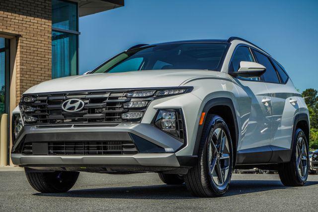 used 2025 Hyundai TUCSON Hybrid car, priced at $36,228
