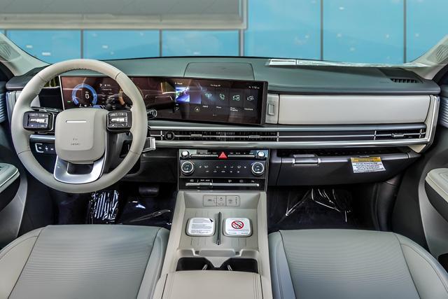 new 2027 Hyundai Santa Fe car, priced at $39,772