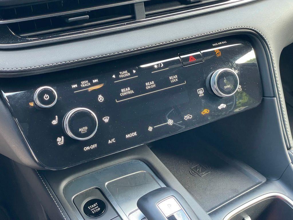 used 2026 INFINITI QX60 car, priced at $61,300