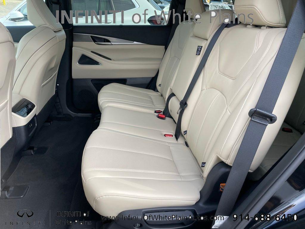 used 2025 INFINITI QX60 car, priced at $43,822