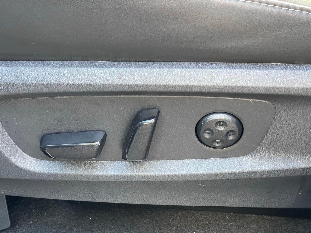 used 2026 INFINITI QX60 car, priced at $42,878