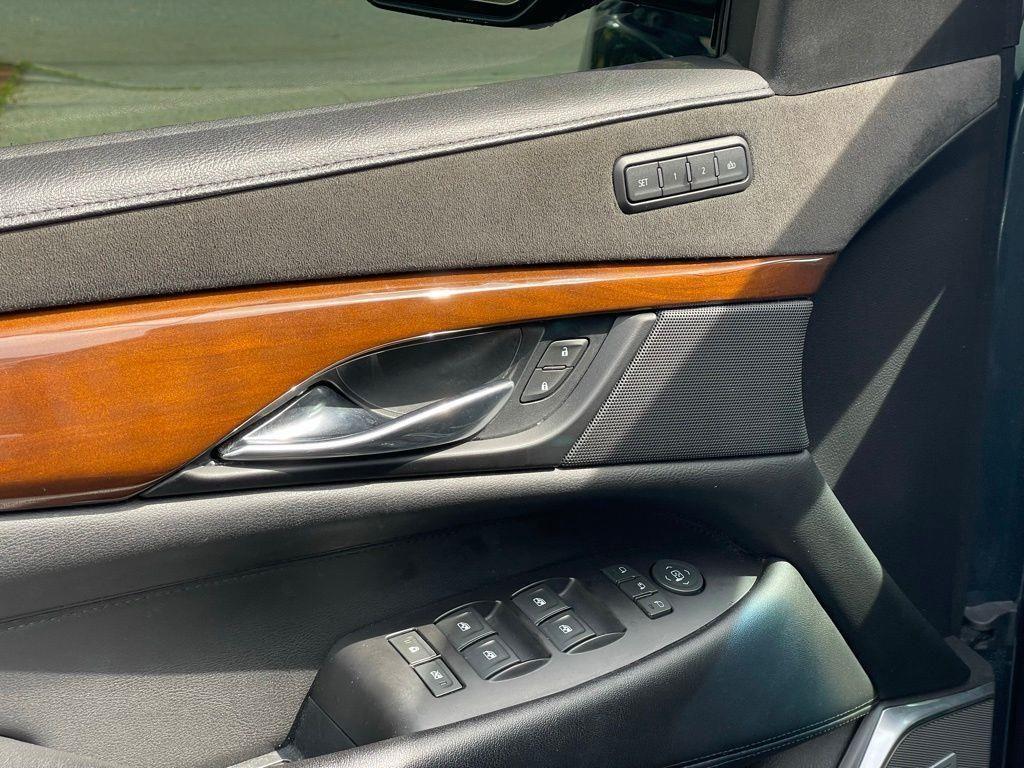 used 2019 Cadillac Escalade car, priced at $36,885