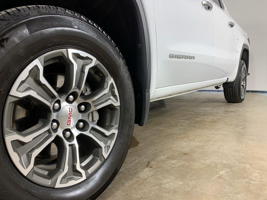 used 2025 GMC Sierra 1500 car, priced at $43,750