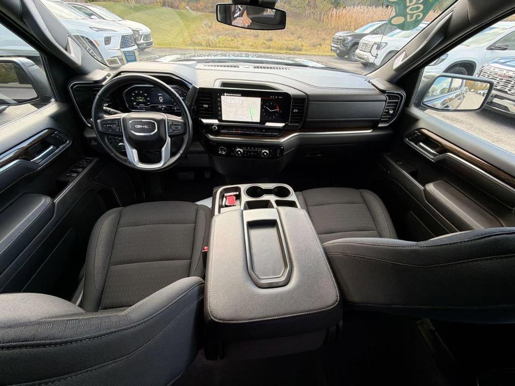 used 2022 GMC Sierra 1500 car, priced at $38,914