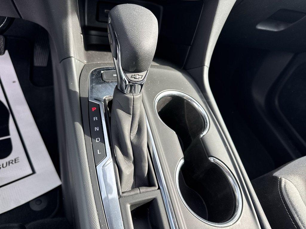 used 2024 Chevrolet Equinox car, priced at $22,531