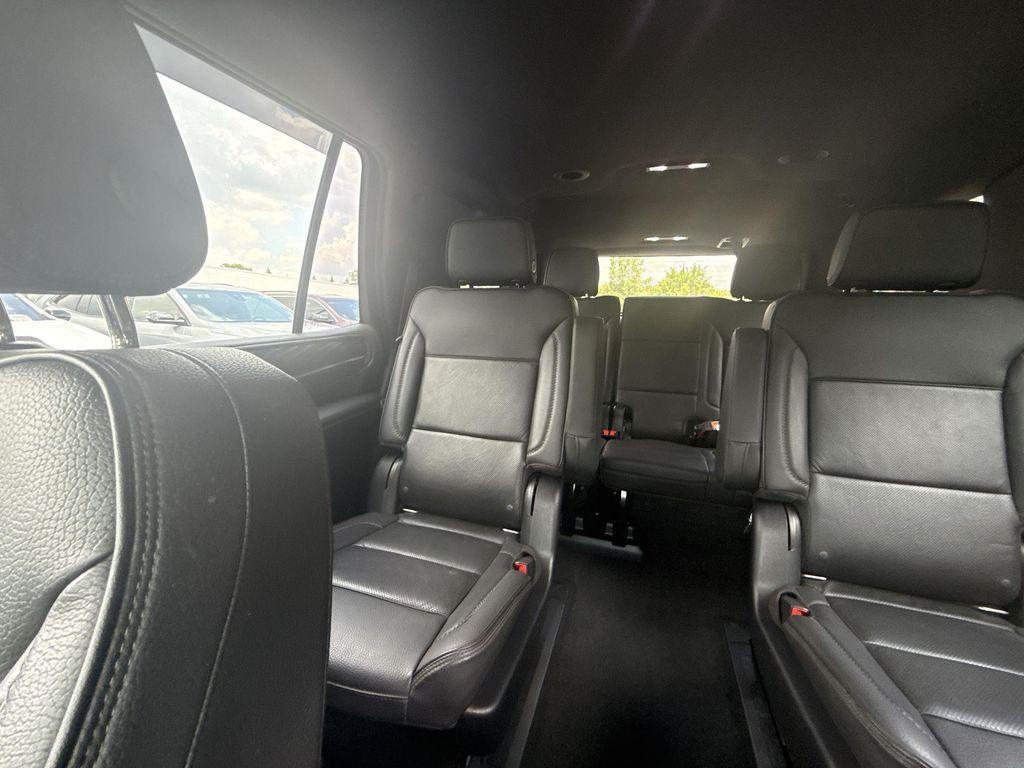 used 2021 GMC Yukon car, priced at $45,266