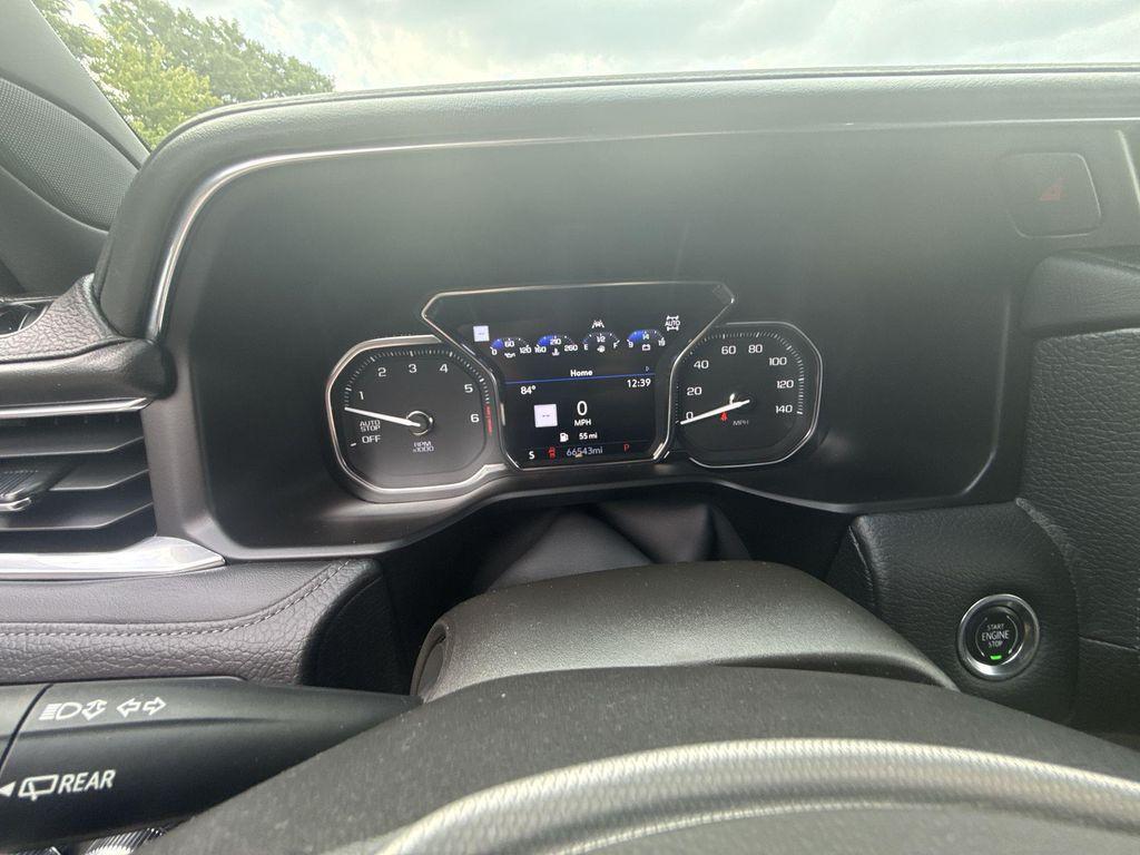 used 2021 GMC Yukon car, priced at $45,266