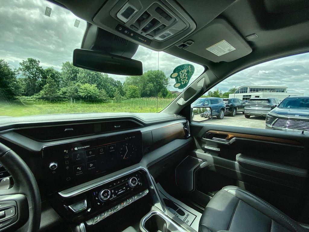 used 2023 GMC Sierra 1500 car, priced at $51,436