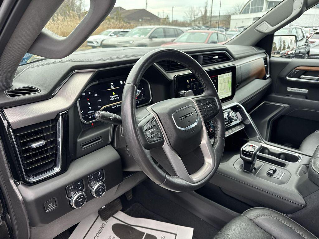 used 2023 GMC Sierra 1500 car, priced at $51,436