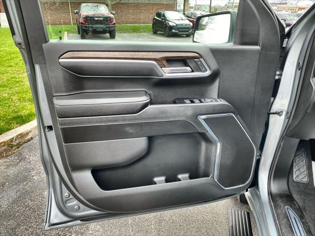 used 2024 GMC Sierra 1500 car, priced at $45,914