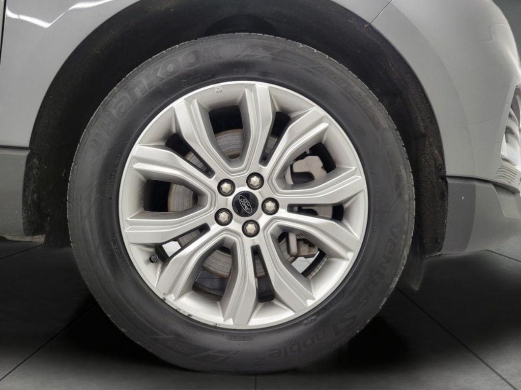 used 2024 Ford Edge car, priced at $28,428