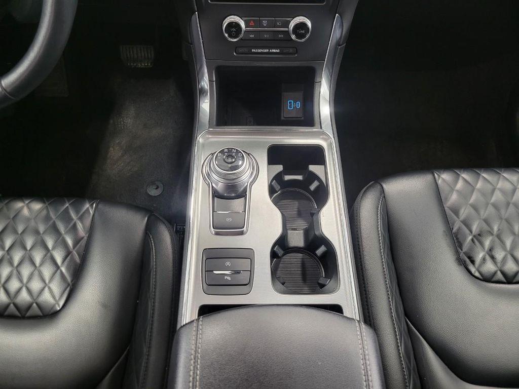 used 2024 Ford Edge car, priced at $28,428