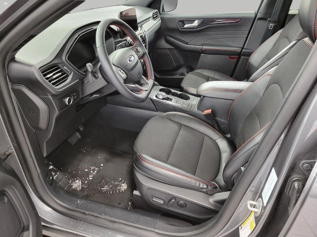 used 2025 Ford Escape car, priced at $27,998