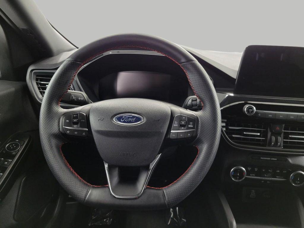 used 2025 Ford Escape car, priced at $25,998