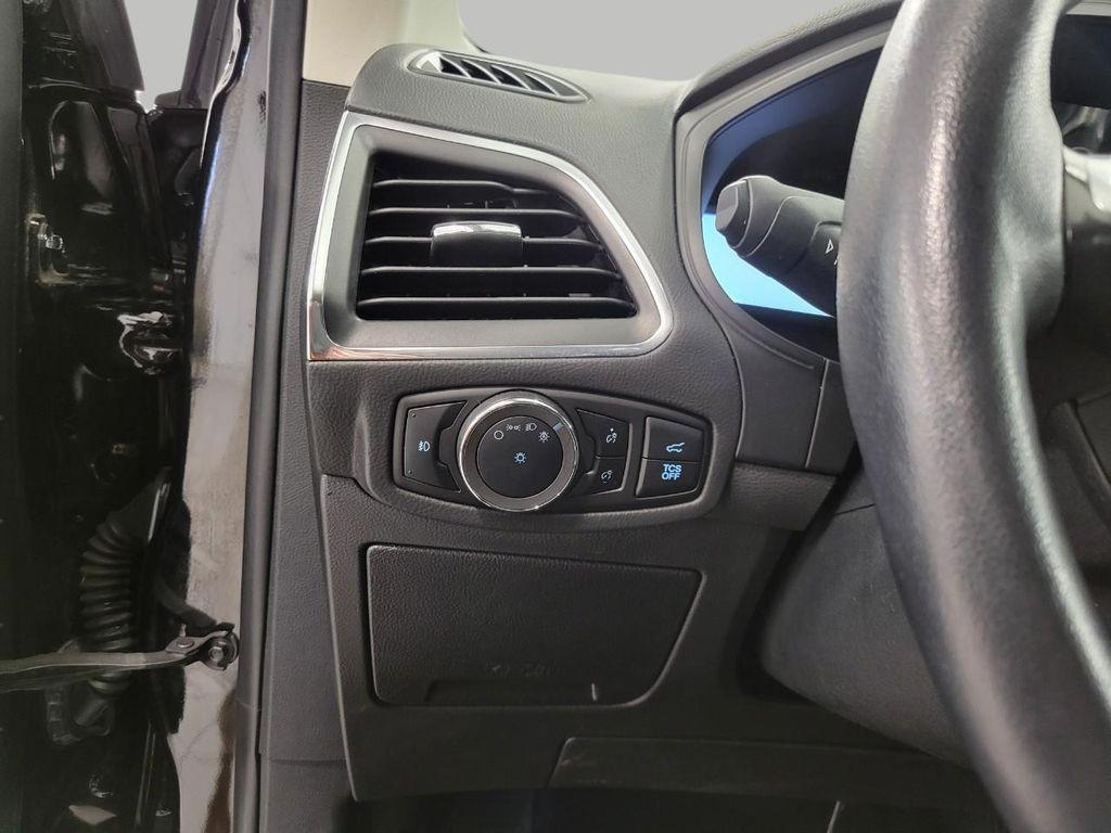 used 2024 Ford Edge car, priced at $28,646