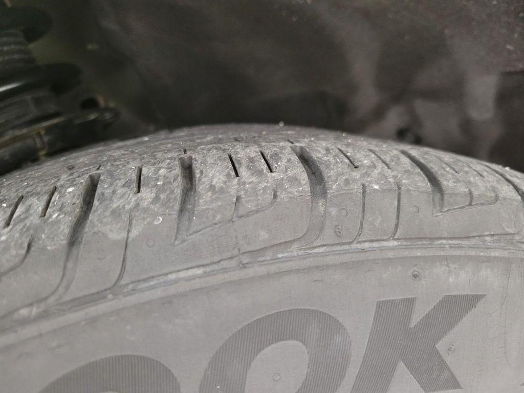 used 2024 Ford Edge car, priced at $26,998