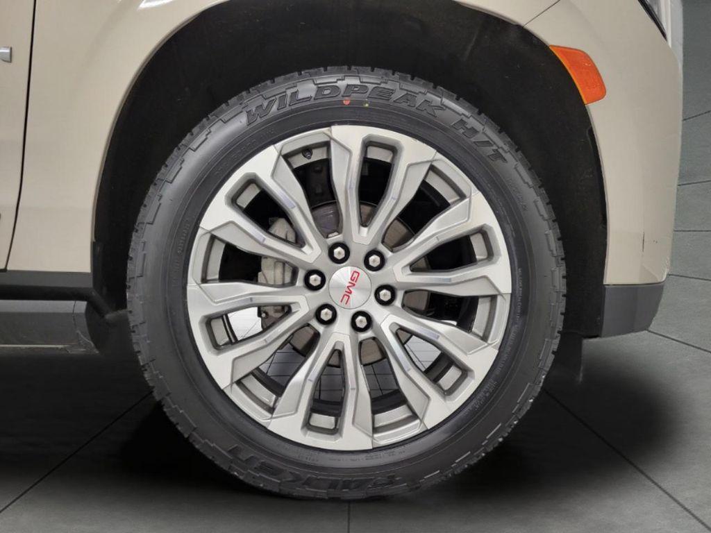 used 2021 GMC Yukon car, priced at $52,350