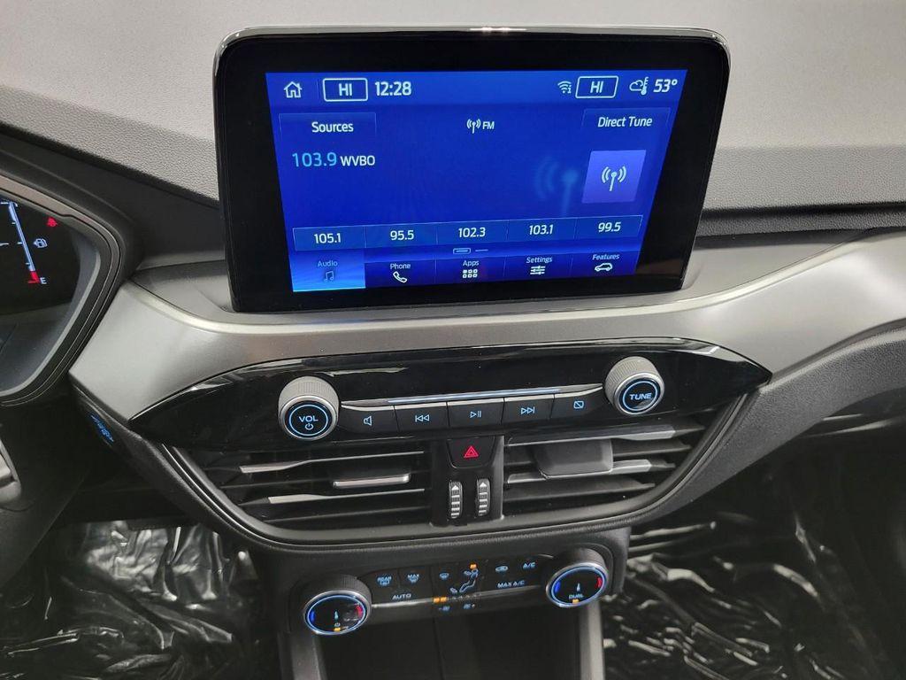 used 2025 Ford Escape car, priced at $24,397