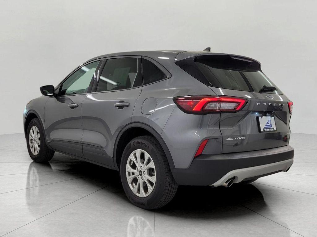used 2025 Ford Escape car, priced at $24,397
