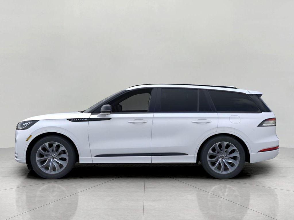 new 2026 Lincoln Aviator car, priced at $62,666