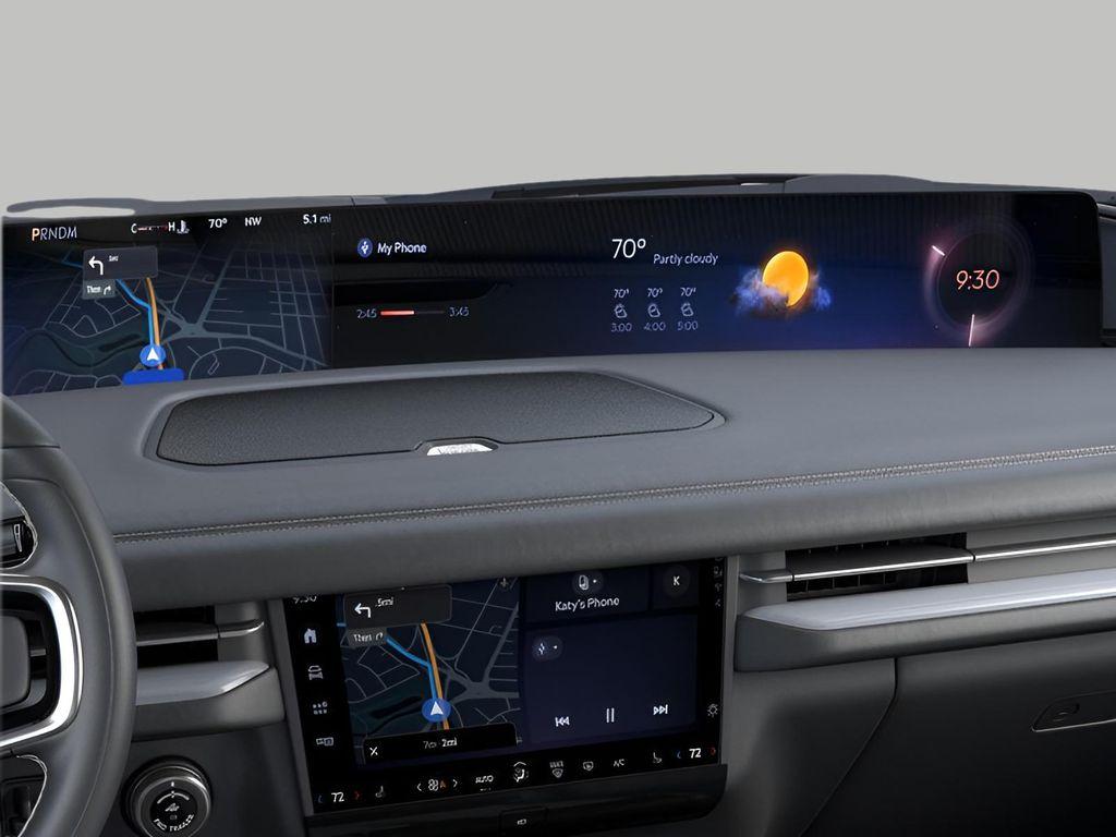 new 2025 Lincoln Navigator car, priced at $101,803