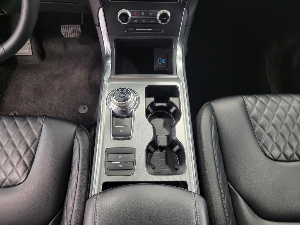 used 2024 Ford Edge car, priced at $28,478