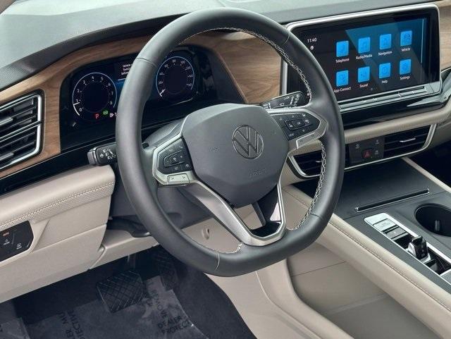 new 2026 Volkswagen Atlas car, priced at $38,603