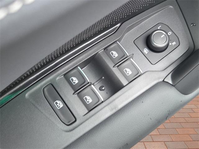 new 2026 Volkswagen Tiguan car, priced at $39,105