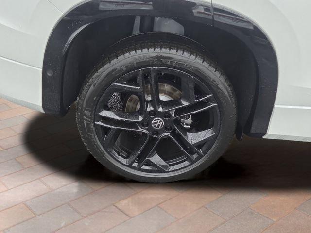 new 2026 Volkswagen Tiguan car, priced at $39,105