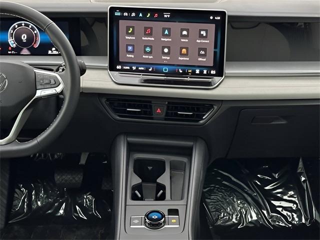 new 2025 Volkswagen Tiguan car, priced at $32,121