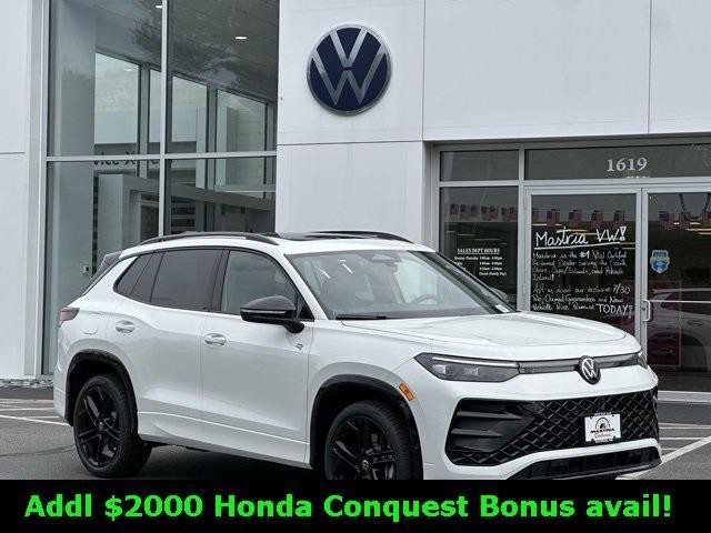 new 2025 Volkswagen Tiguan car, priced at $35,987
