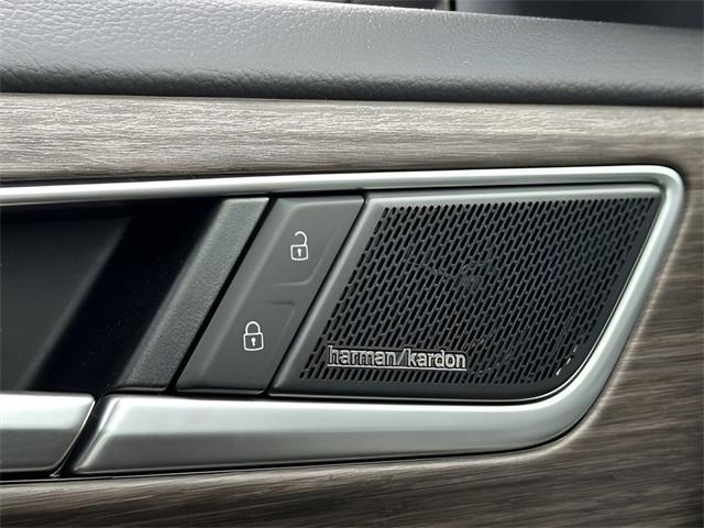 used 2024 Volkswagen Atlas car, priced at $37,983