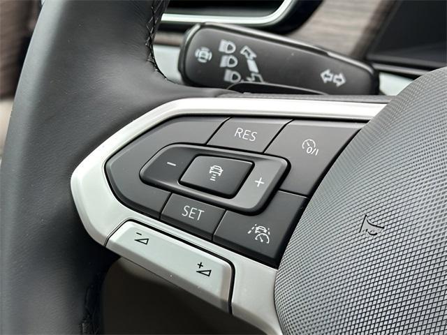 used 2024 Volkswagen Atlas car, priced at $37,983