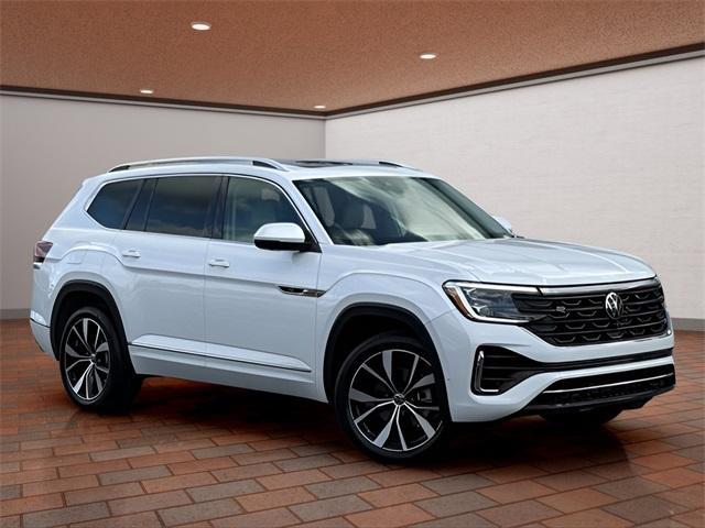 used 2024 Volkswagen Atlas car, priced at $37,983