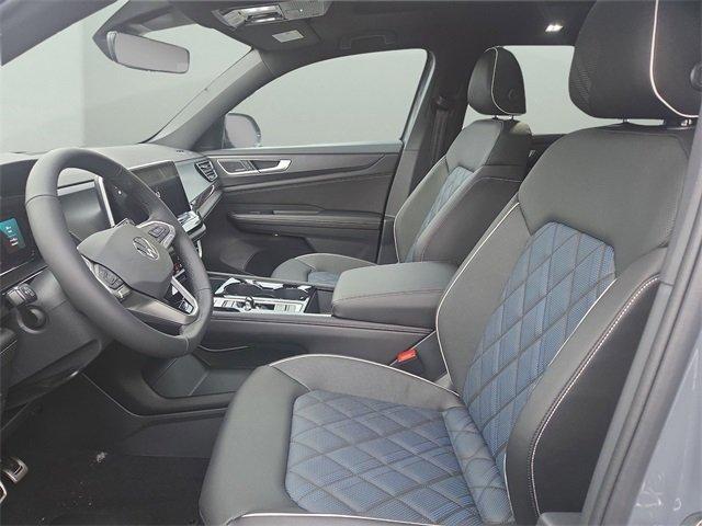 new 2026 Volkswagen Atlas Cross Sport car, priced at $52,002