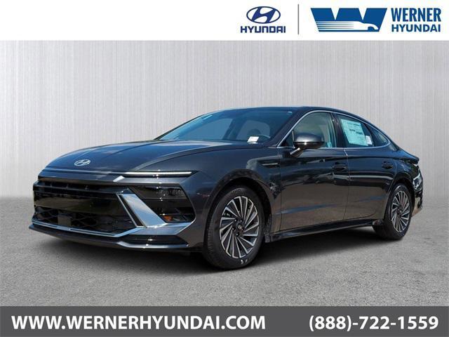 new 2025 Hyundai Sonata Hybrid car, priced at $27,601