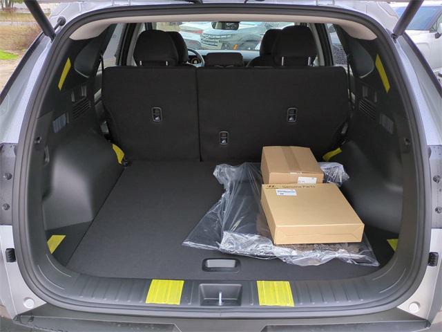 new 2026 Hyundai TUCSON Hybrid car, priced at $32,343