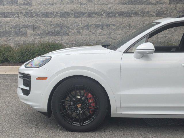 new 2025 Porsche Cayenne car, priced at $141,125