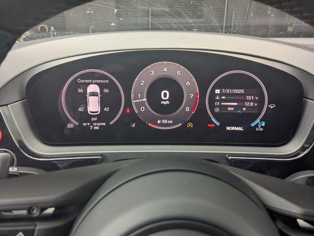 new 2025 Porsche Cayenne car, priced at $141,125