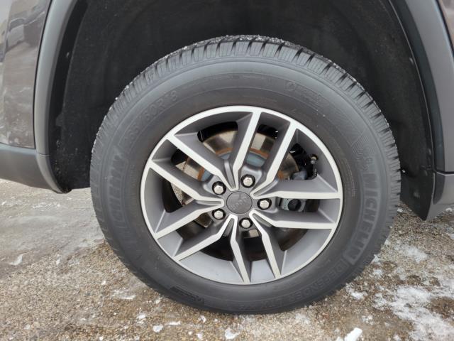 used 2020 Jeep Grand Cherokee car, priced at $19,780