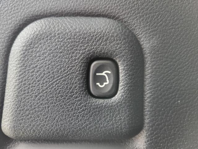 used 2020 Jeep Grand Cherokee car, priced at $19,780