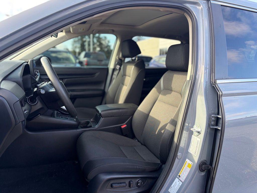 used 2023 Honda CR-V car, priced at $29,666