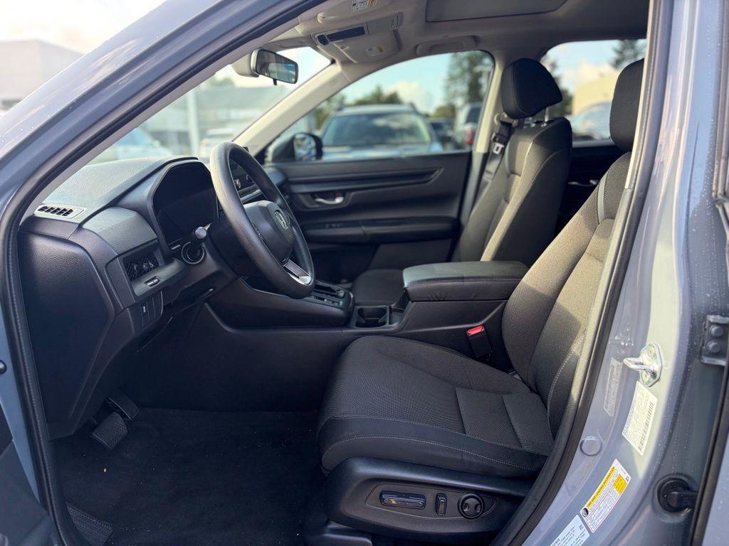 used 2023 Honda CR-V car, priced at $29,666